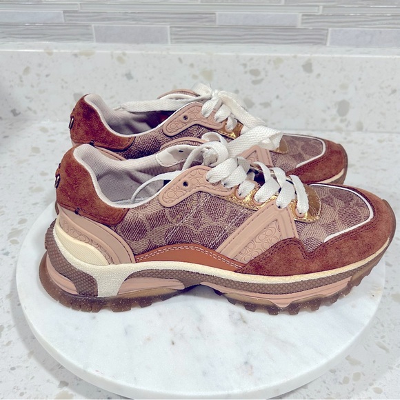 COACH C143 RUNNER 🏃🏾♀️ 🏃♀️SNEAKER 👟NWOB SIZE 5B - Picture 5 of 12